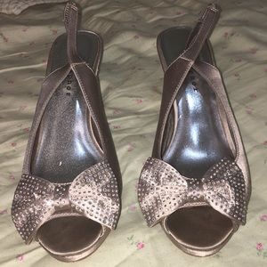 Gray/silver high heels!